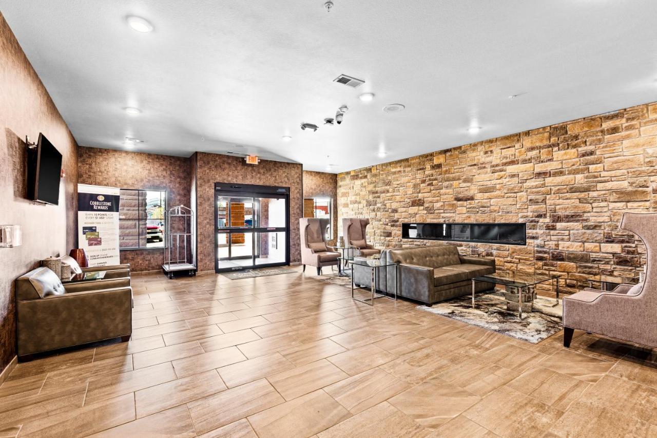 Cobblestone Hotel & Suites - Ottumwa Экстерьер фото